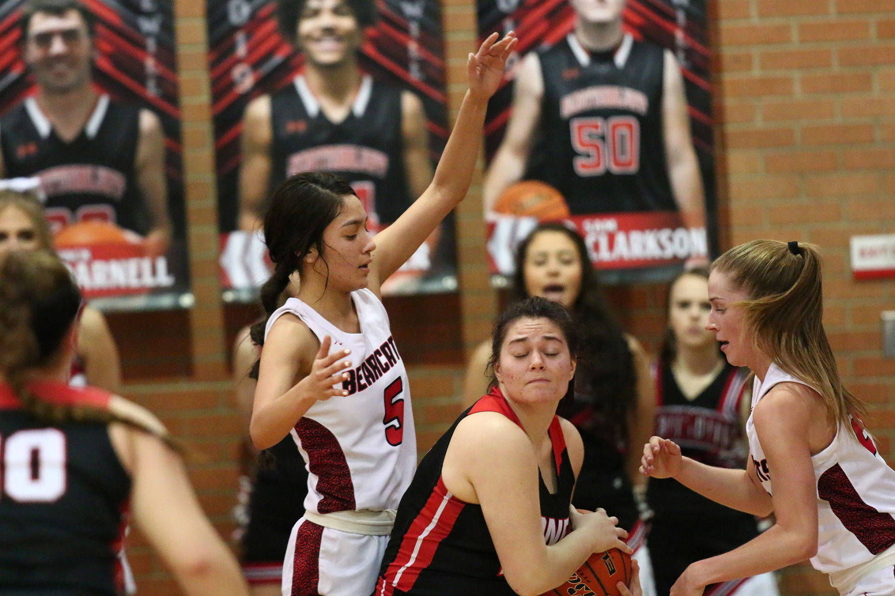 PHOTOS: Scottsbluff-Sidney Basketball